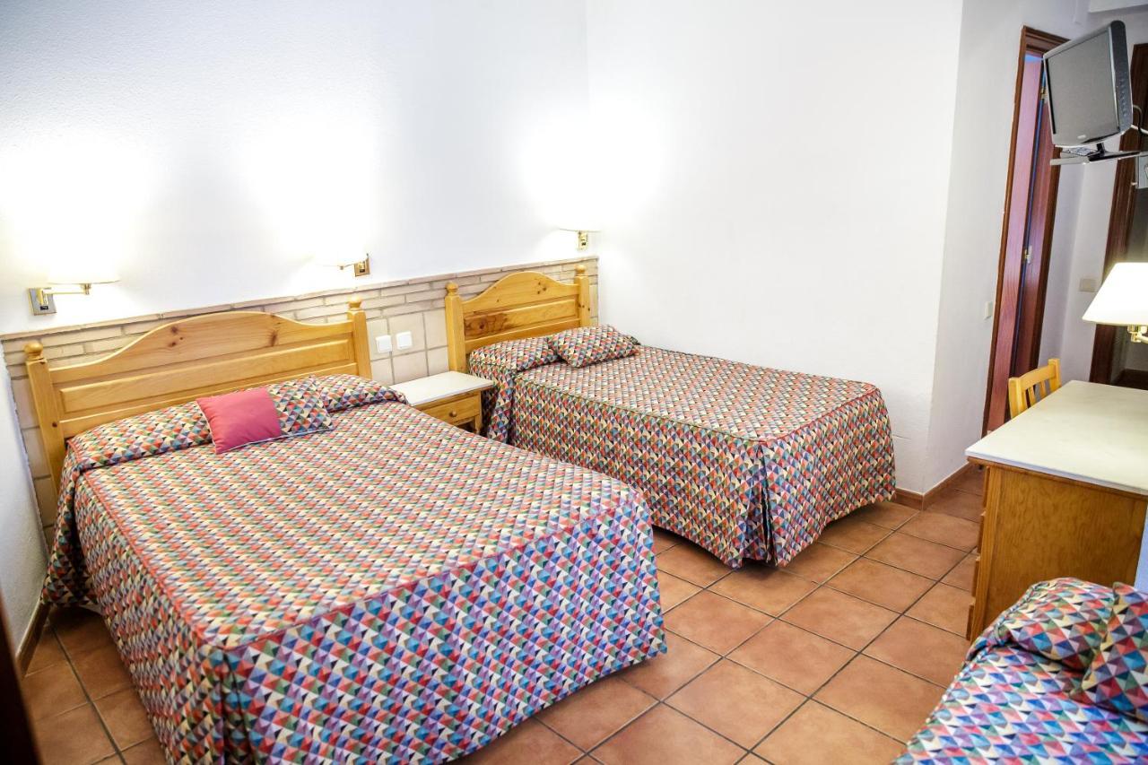 Hotel Can Sole Cambrils Exterior photo